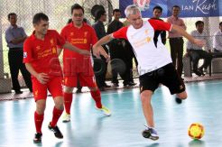 Ian Rush Muncul di Coaching Clinic GSC
