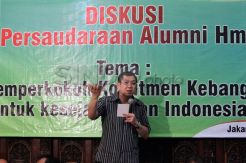 Hari Tanoe dalam diskusi persaudaraan alumni HMI