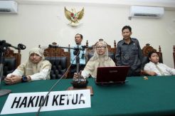 Simulasi peradilan Tipikor pelajar SD