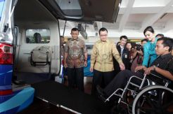 Layanan mobil wheelchair