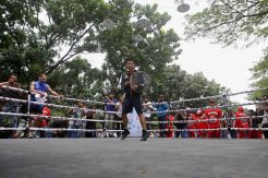 Latihan terbuka Chris John dan Daud Yordan