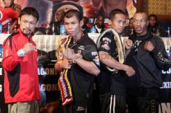 Dua juara tinju dunia Indonesia siap bertanding