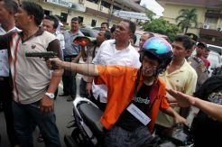 Rekontruksi pembunuhan Bidan