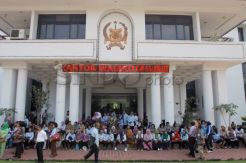 Guru Medan unjuk rasa tuntut tunjangan yang tertunggak