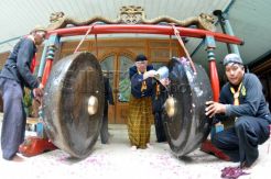 Gong Kyai Sekar Delima
