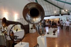 31 Museum pamerkan alat musik tradisional di bandung