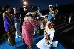 Parade surya senja