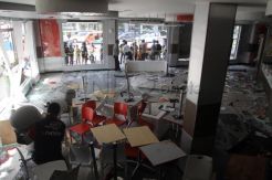 Rusak KFC, Polisi tetapkan 14 tersangka