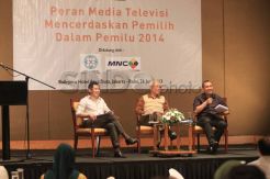 Seminar peran media dalam mencerdaskan pemilih pada Pemilu 2014