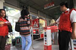Tarif TransJakarta batal naik