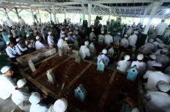 Ribuan umat muslim ikuti Haul-Ziarah Kubro di Palembang