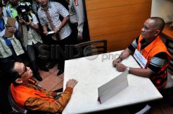 KPK gelar rekontruksi kasus korupsi dana bansos