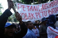 Petani dan Nelayan tolak PLTU