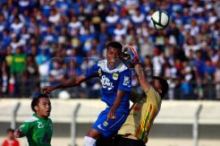 Main di kandang Persib ditahan imbang