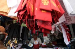 Pedagang perlengkapan sekolah di Pasar Jatinegara