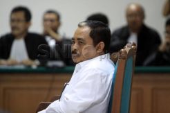 Pengadilan tolak eksepsi Luthfi Hasan Ishaaq