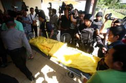 Jenazah terduga teroris dibawa ke Surabaya