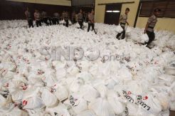 6000 paket Sembako ramadan