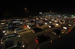 Jelang tengah malam, Cikopo kembali macet