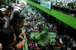 Ijasah tidak diakui, mahasiswa kedokteran UISU demo rektorat