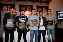 Buku perjalanan konser NOAH