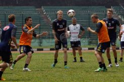 Menpora Cup 2013, Central Coast Mariners Australia latihan di stadion Siliwangi