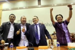 Ditolak mayoritas anggota Komisi III, Ruhut Sitompul batal dilantik