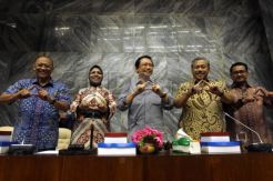 Perkenalkan peserta konvensi capres Partai Demokrat