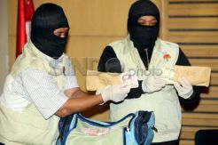 Akil Muchtar tersangka untuk dua kasus dugaan suap