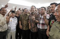 Sengketa Pilkada Jatim, Gugatan Khofifah ditolak