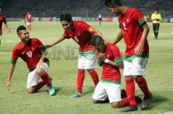 Malamnya Yabes Roni, Indonesia kalahkan Filipina 2-0