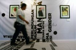 Pameran foto pembela HAM Indonesia