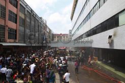 Medan Plaza penuh asap