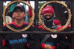 Tuntut UMP Rp 3,7 juta, buruh datangi Balai Kota