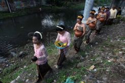 Ritual Jaga X Jaga di Sungai Winongo