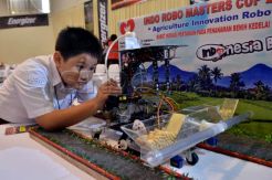 Robot pertanian buatan siswa SD Kanisius Jepara