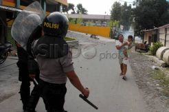 Demo Ormas bentrok di Medan