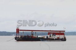 Isi bbm di tengah laut