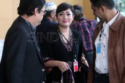 Pedangdut Rya Fitria penuhi panggilan KPK