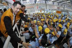 WIN-HT sapa 40.000 karyawan Sritex di Sukoharjo