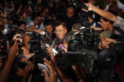 Jusuf Kalla penuhi panggilan KPK terkait Century