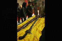 Keris raksasa Kolokinantang dipamerkan di Semarang