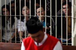 Tangis keluarga di sidang perdana pembunuhan Sisca Yofie