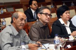 Raker Komisi I dengan Menlu bahas RUU Penghilangan Paksa