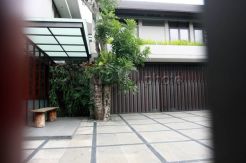 Rumah Ratu Atut di Bandung sepi