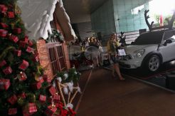 Dekorasi Natal di pusat perbelanjaan