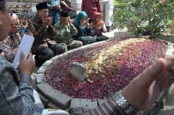 Menpera ziarah makam Gus Dur
