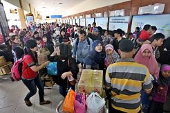 Arus balik di Bandara Adisucipto