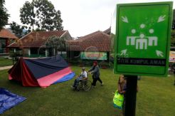 Simulasi bencana di SLB YPAC Bandung