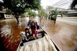 Waduk Pluit belum mampu atasi banjir